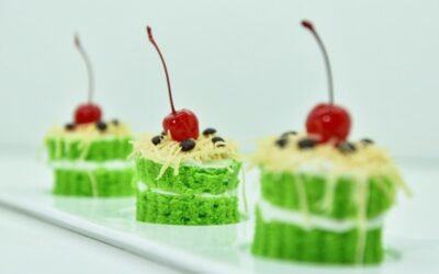 GREEN CHEESE STEAM CAKE